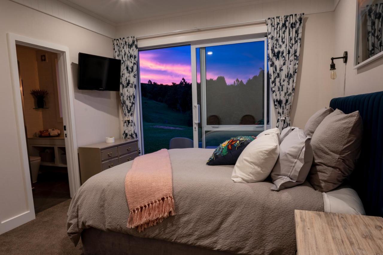 Kauri Glen Bnb Te Arai Buitenkant foto