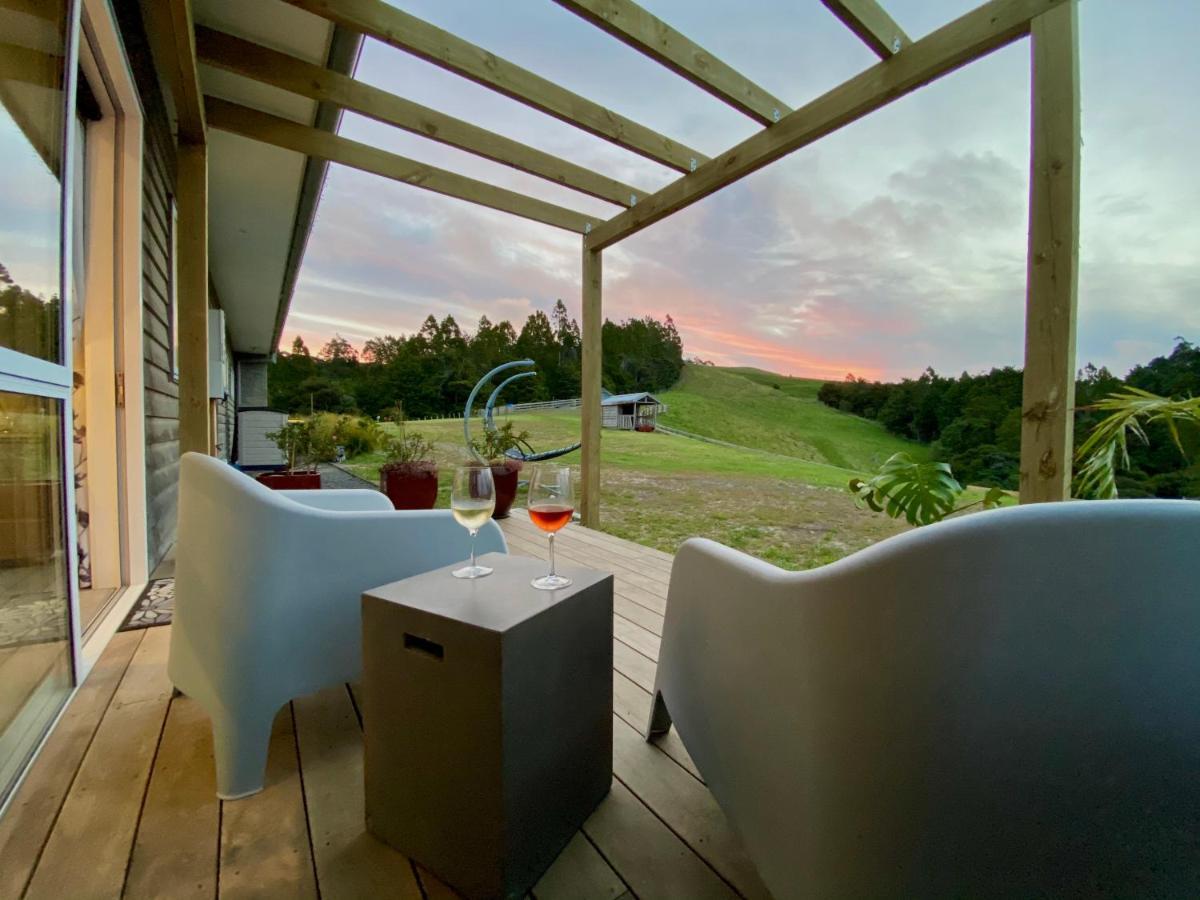 Kauri Glen Bnb Te Arai Buitenkant foto