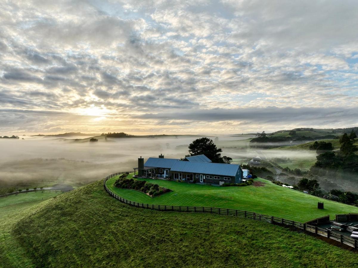 Kauri Glen Bnb Te Arai Buitenkant foto